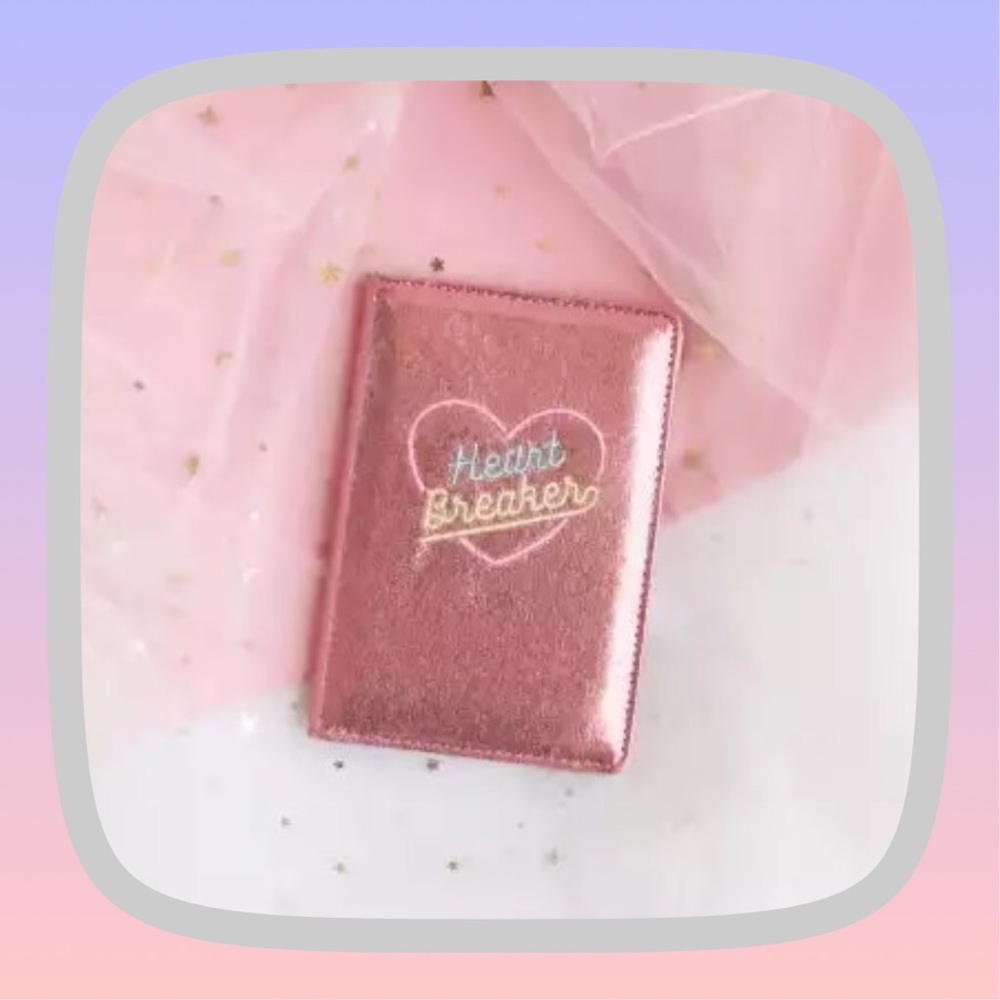 🆕Pink Passport Cover by Milk Bear “Heart Breaker”